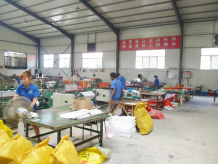 制(zhì)袋車間 制袋(dai)車間